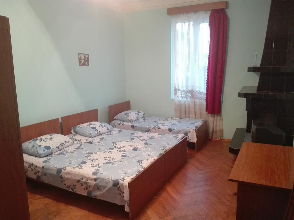 Guesthouse White Swan Kobuleti Exterior foto