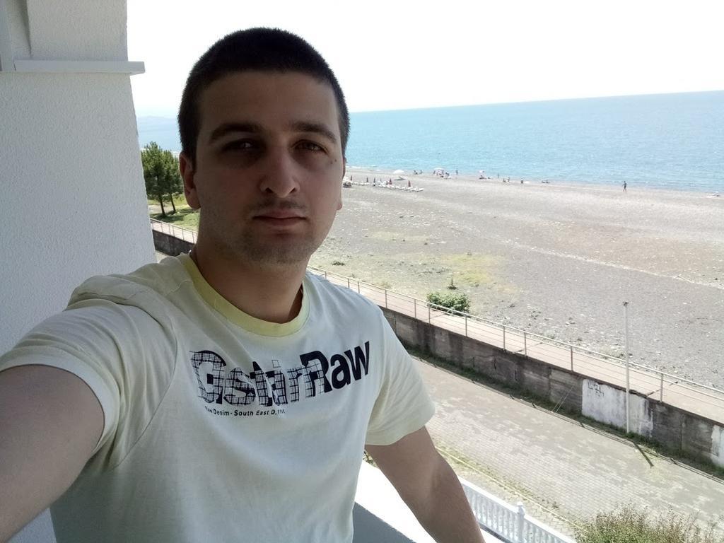 Guesthouse White Swan Kobuleti Exterior foto