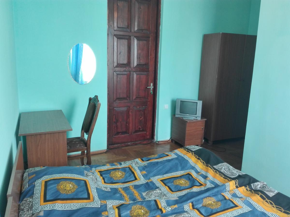 Guesthouse White Swan Kobuleti Exterior foto
